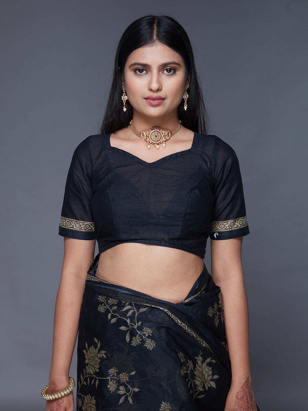 ADVIKA Black Floral Printed Pure Cotton Saree
