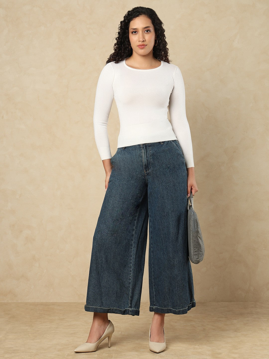 White Woolen Round Neck Readymade Blouse