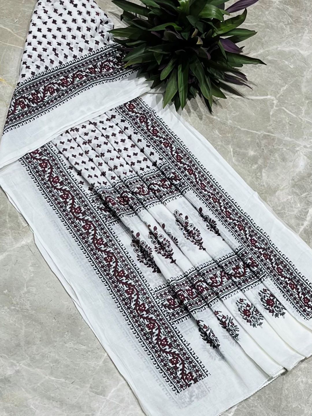 White Hand Block Printed Pure Cotton Dupatta