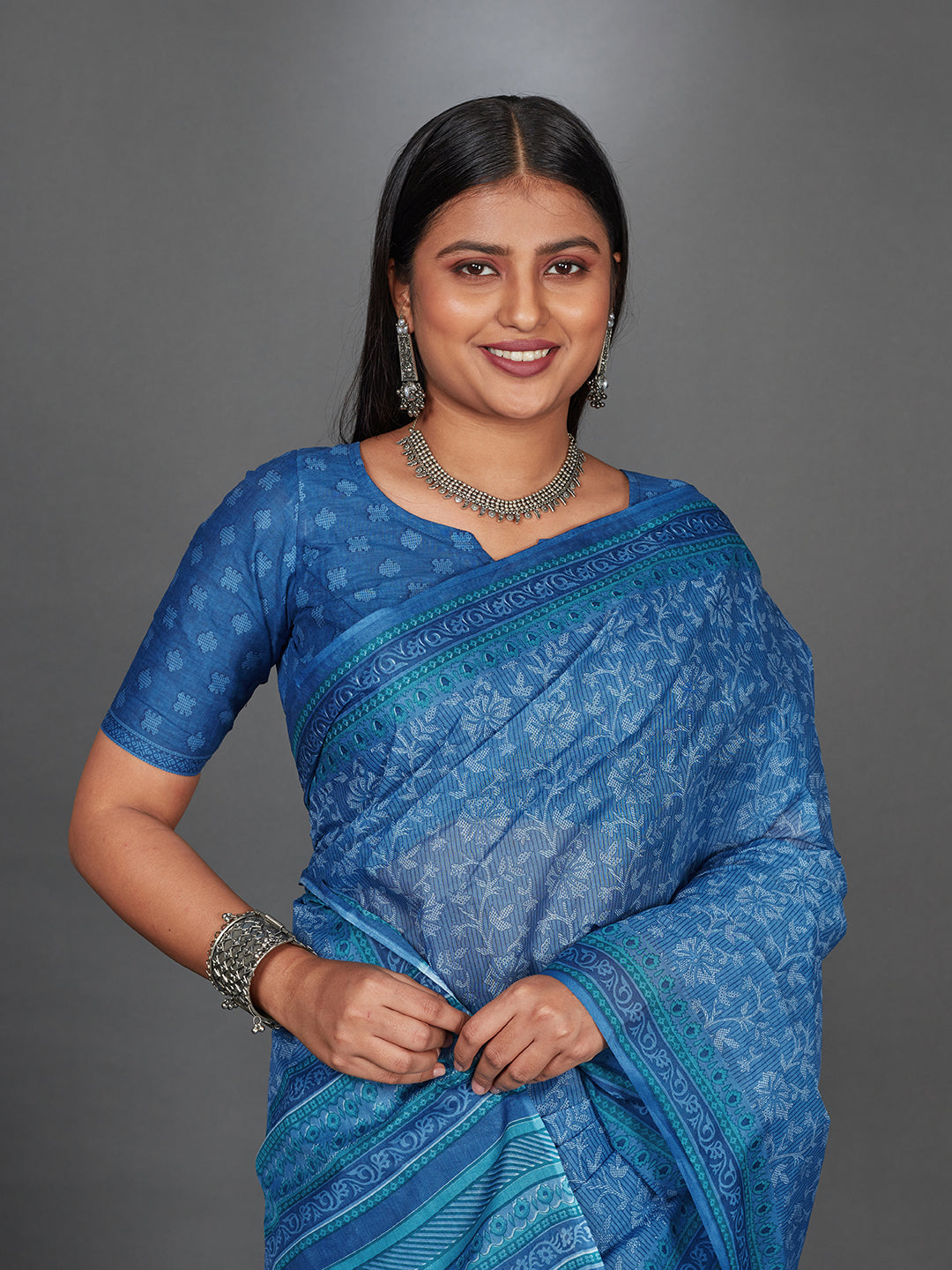 MANGALGIRI Blue Printed Pure Cotton Saree