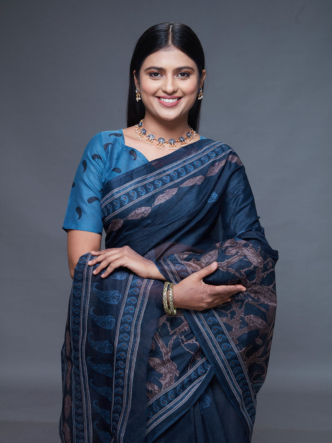 CHANDANI Navy Blue Printed Pure Cotton Saree