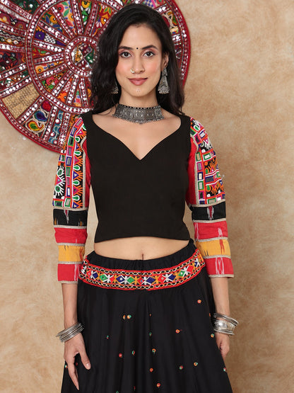 Black Cotton Sweetheart Neck Padded Readymade Blouse