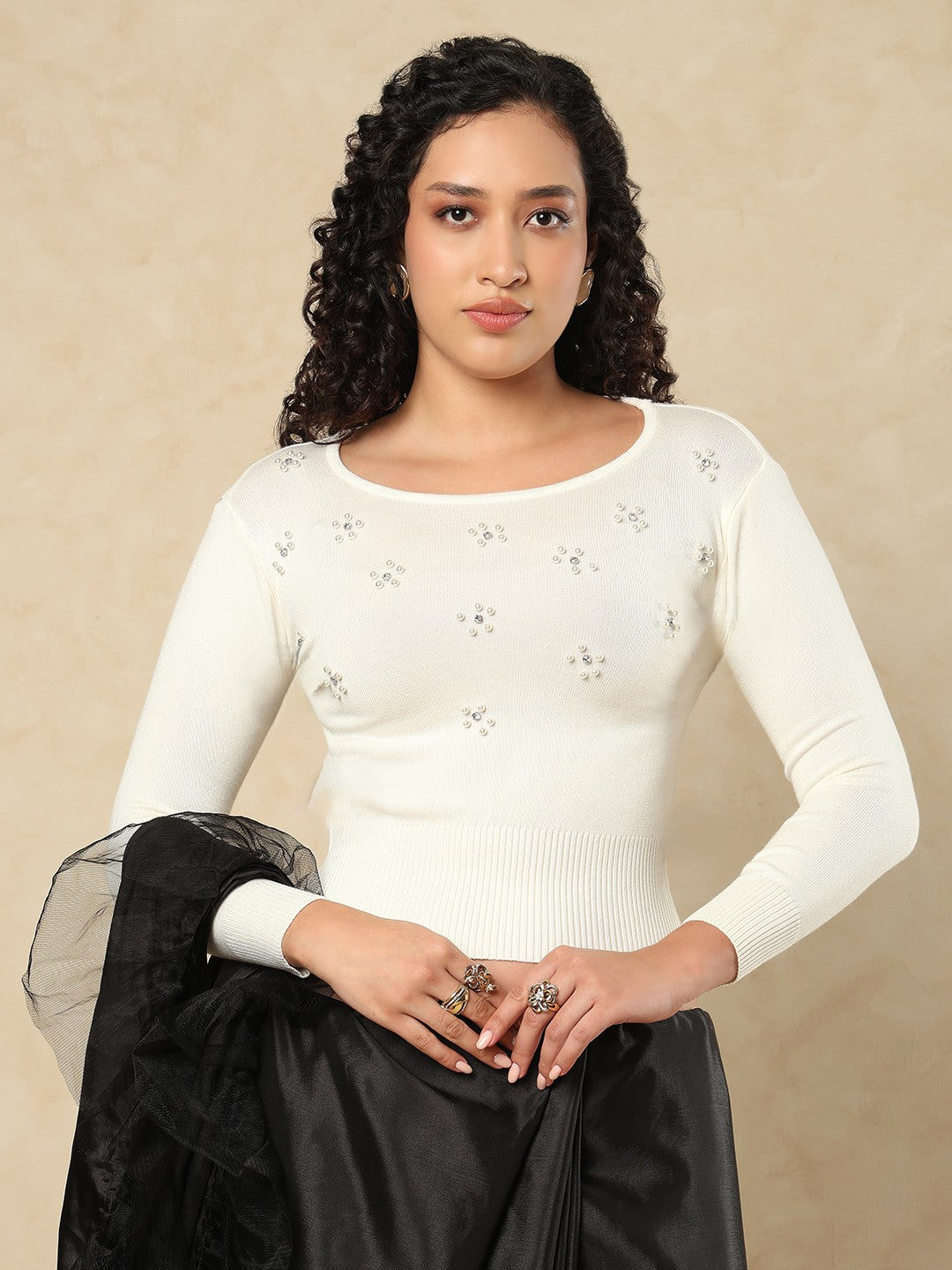 White Woolen Round Neck Readymade Blouse