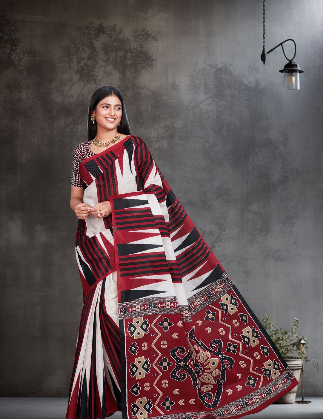 ODISHA COTTON Red Sambalpuri Pure Cotton Saree