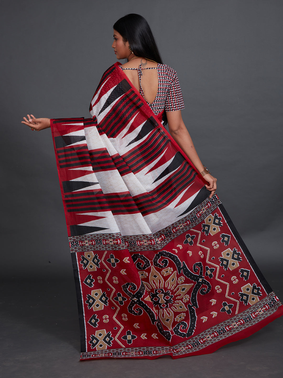 ODISHA COTTON Red Sambalpuri Pure Cotton Saree
