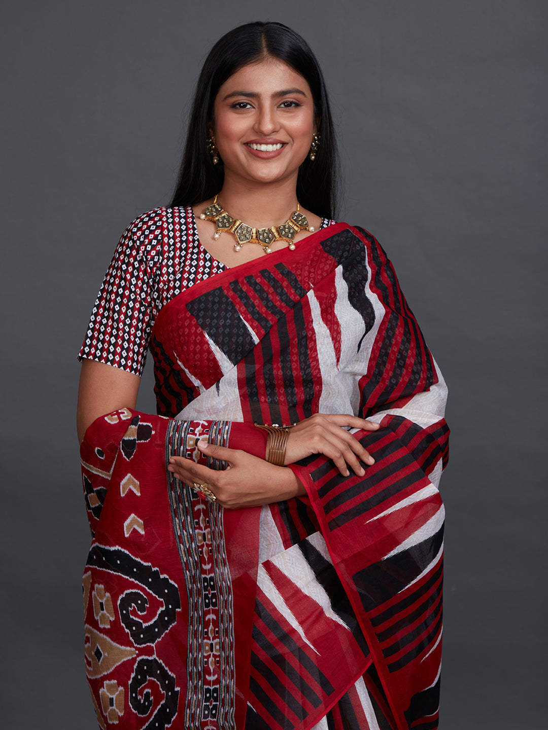 ODISHA COTTON Red Sambalpuri Pure Cotton Saree