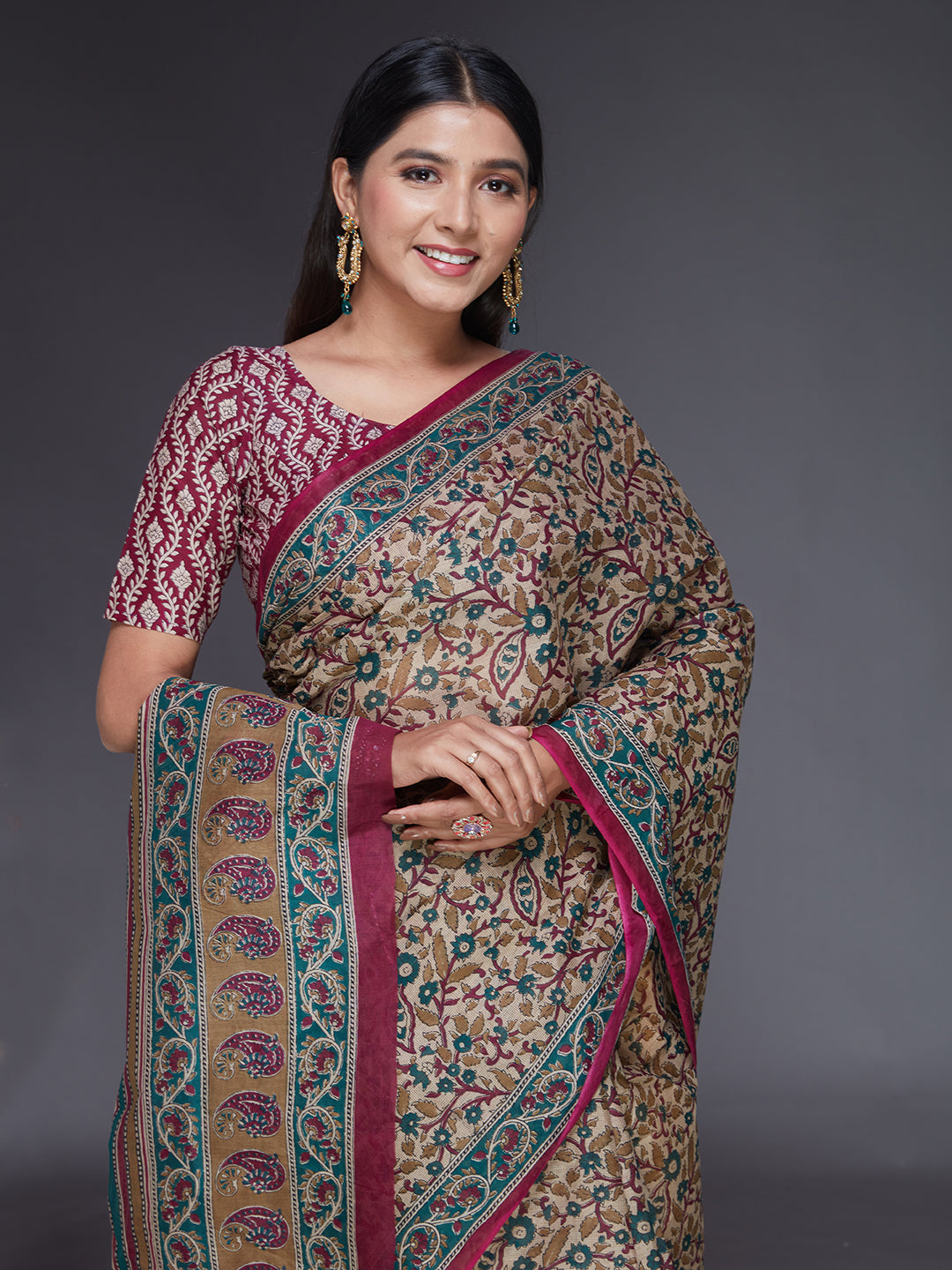 KALAMKARI Beige Printed Pure Cotton Saree