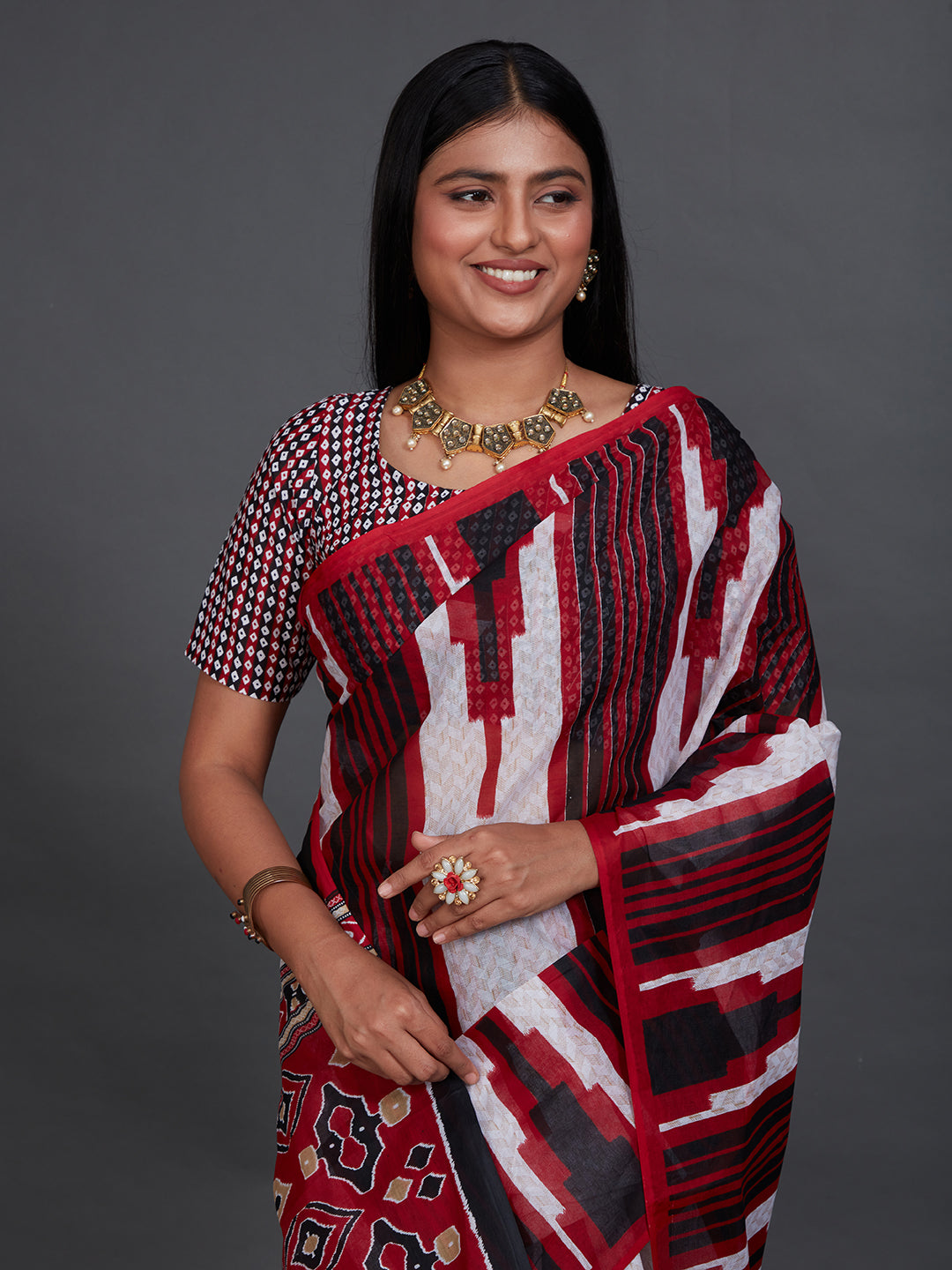 ODISHA COTTON Red Sambalpuri Printed Pure Cotton Saree