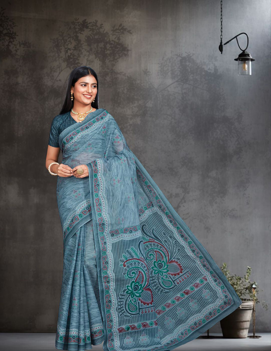 ANJLEE Grey Printed Pure Cotton Saree