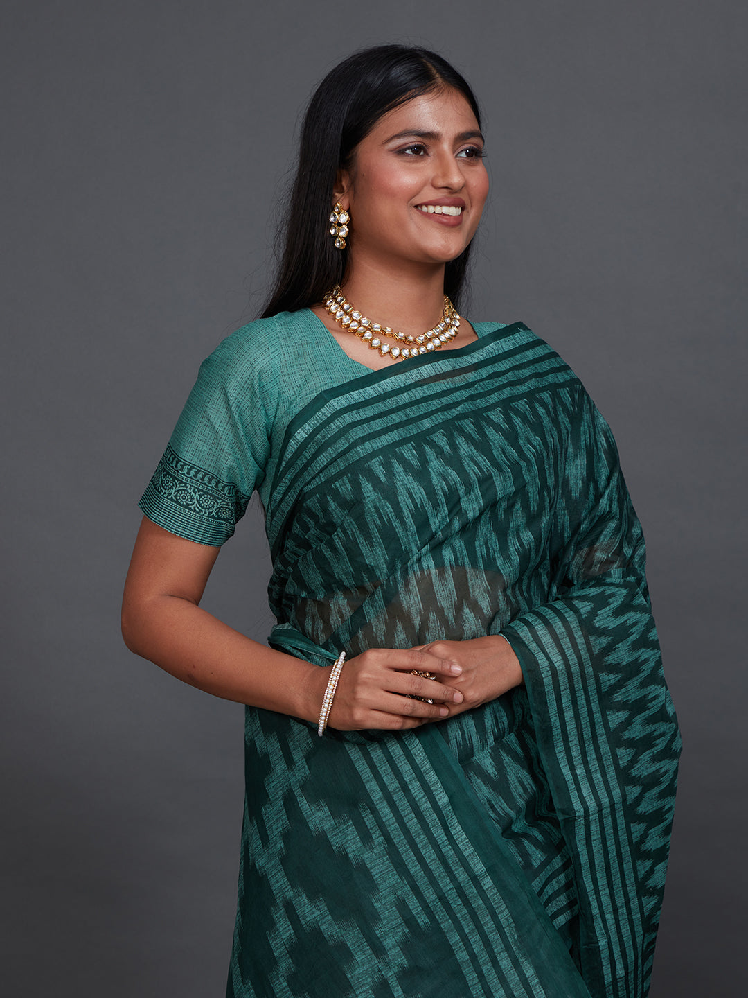 ANJLEE Green Printed Pure Cotton Saree