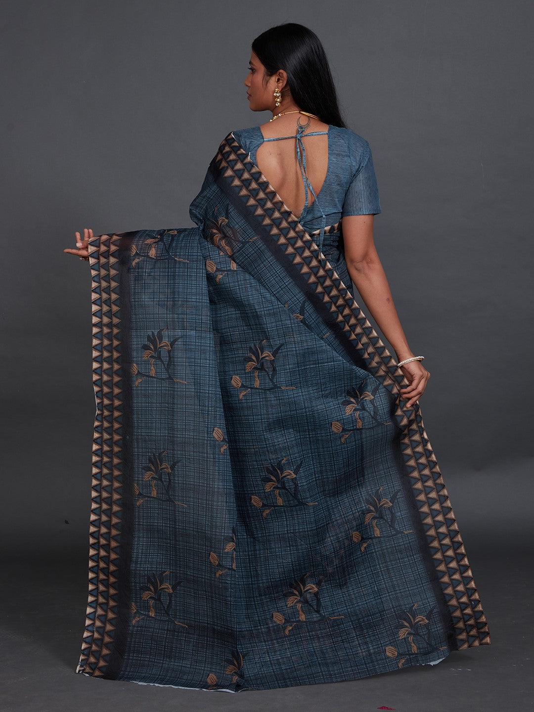 ANJLEE Navy Blue Printed Pure Cotton Saree