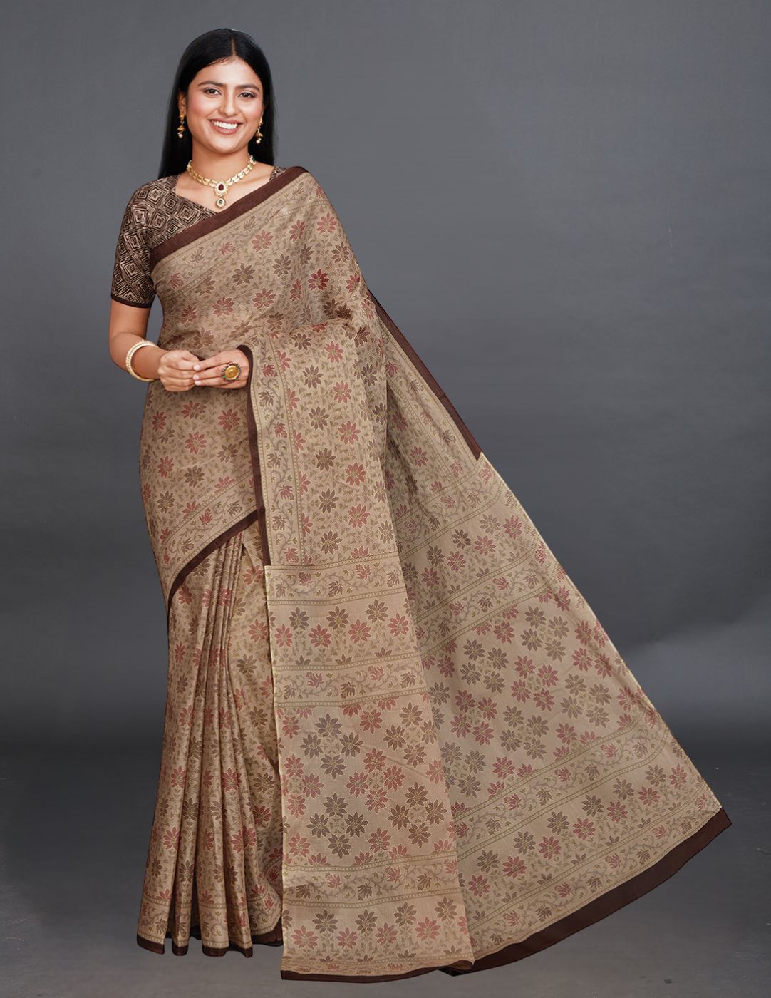 KRISHIKA Beige Printed Pure Cotton Saree