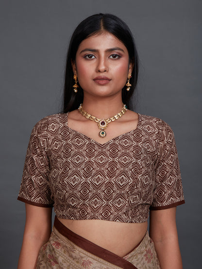 KRISHIKA Beige Printed Pure Cotton Saree