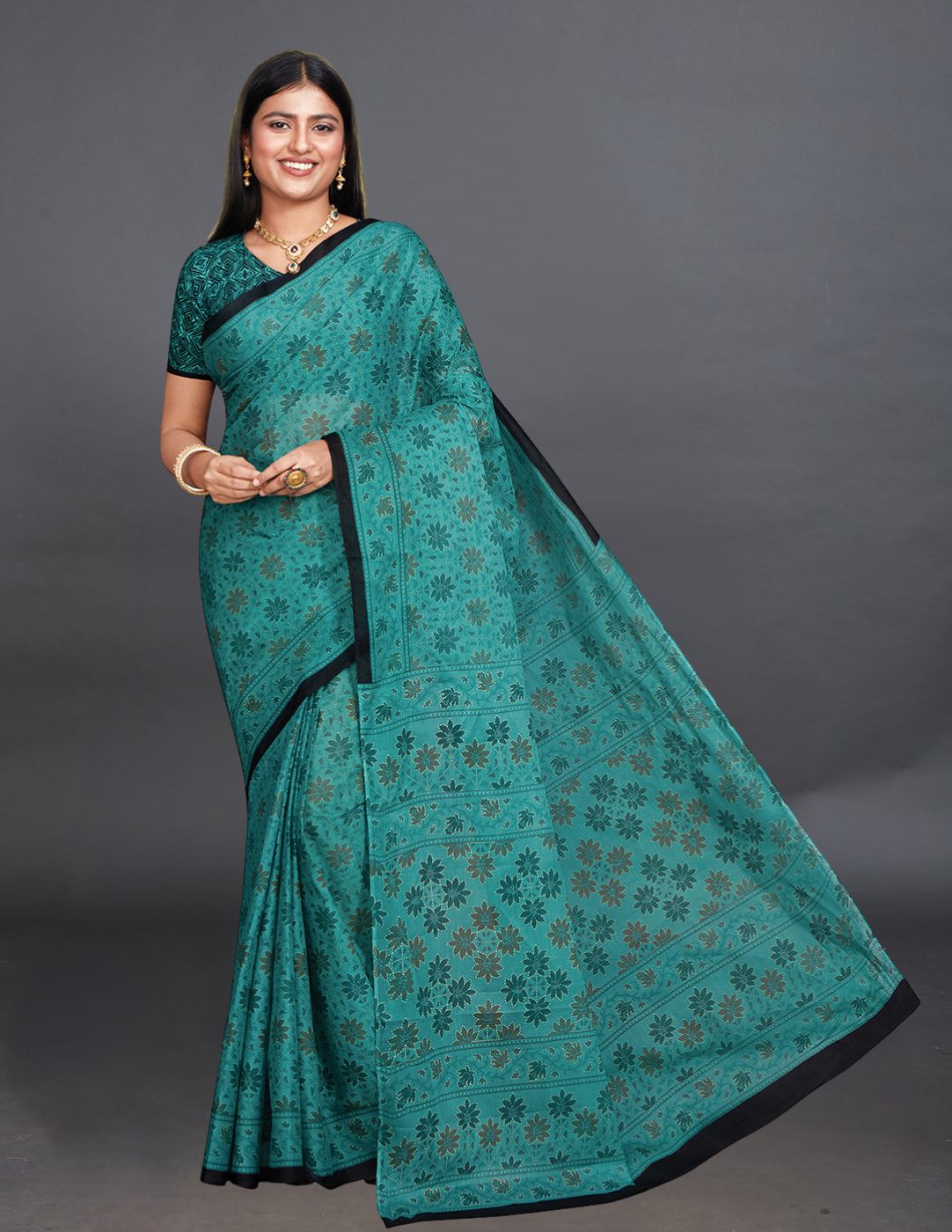 KRISHIKA Green Printed Pure Cotton Saree