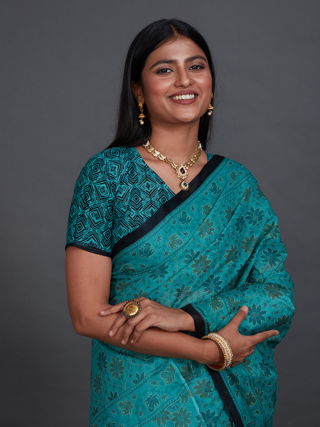 KRISHIKA Green Printed Pure Cotton Saree