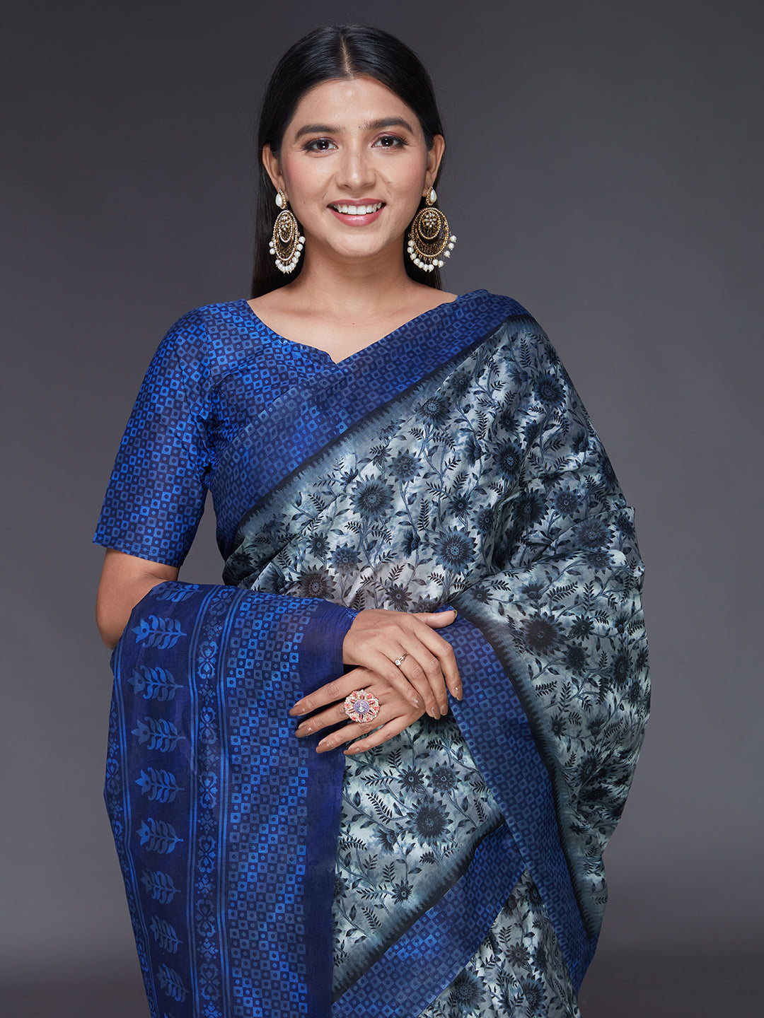 MISS INDIA Blue Floral Printed Pure Cotton Saree
