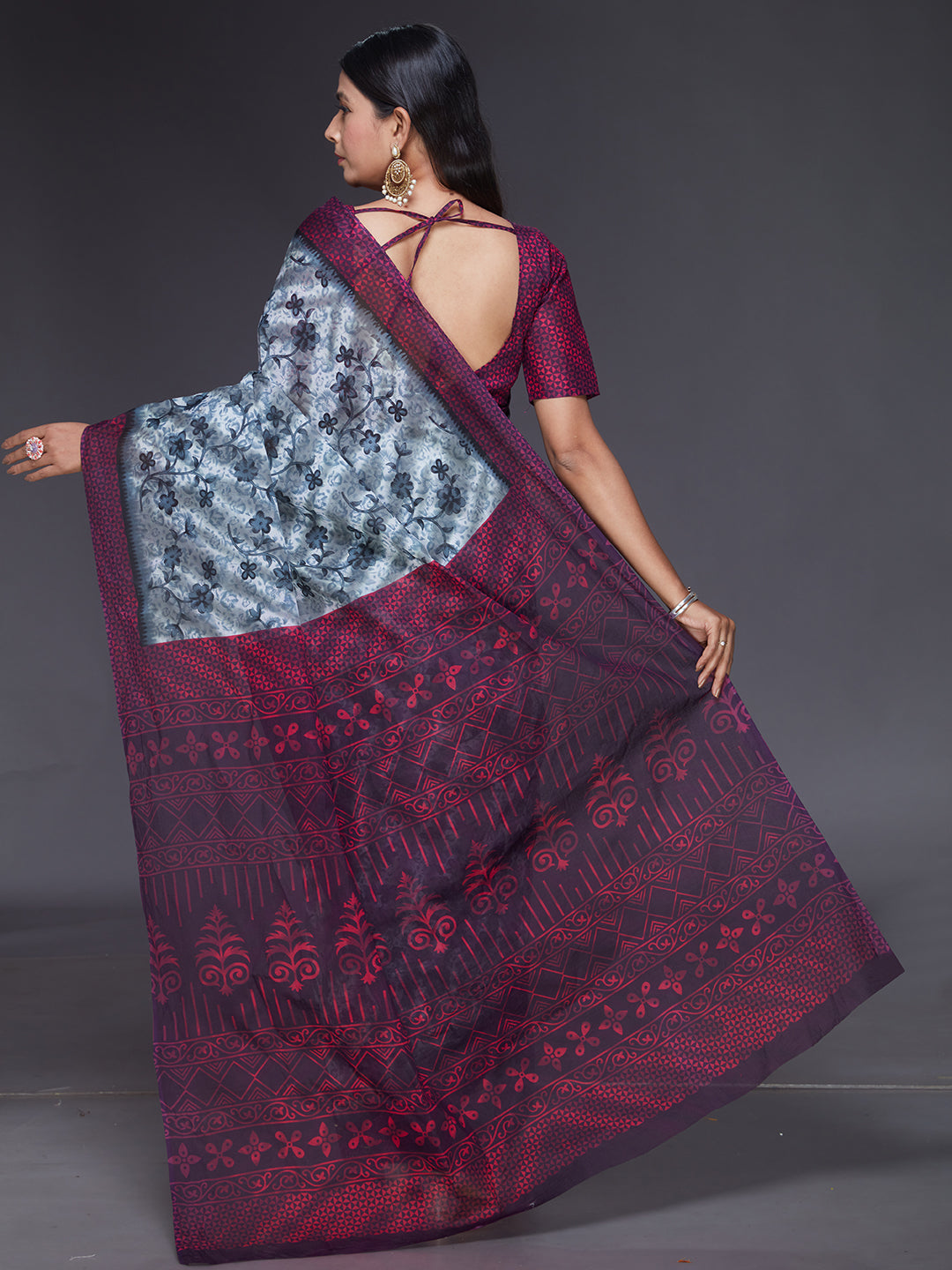 MISS INDIA Magenta Floral Printed Pure Cotton Saree