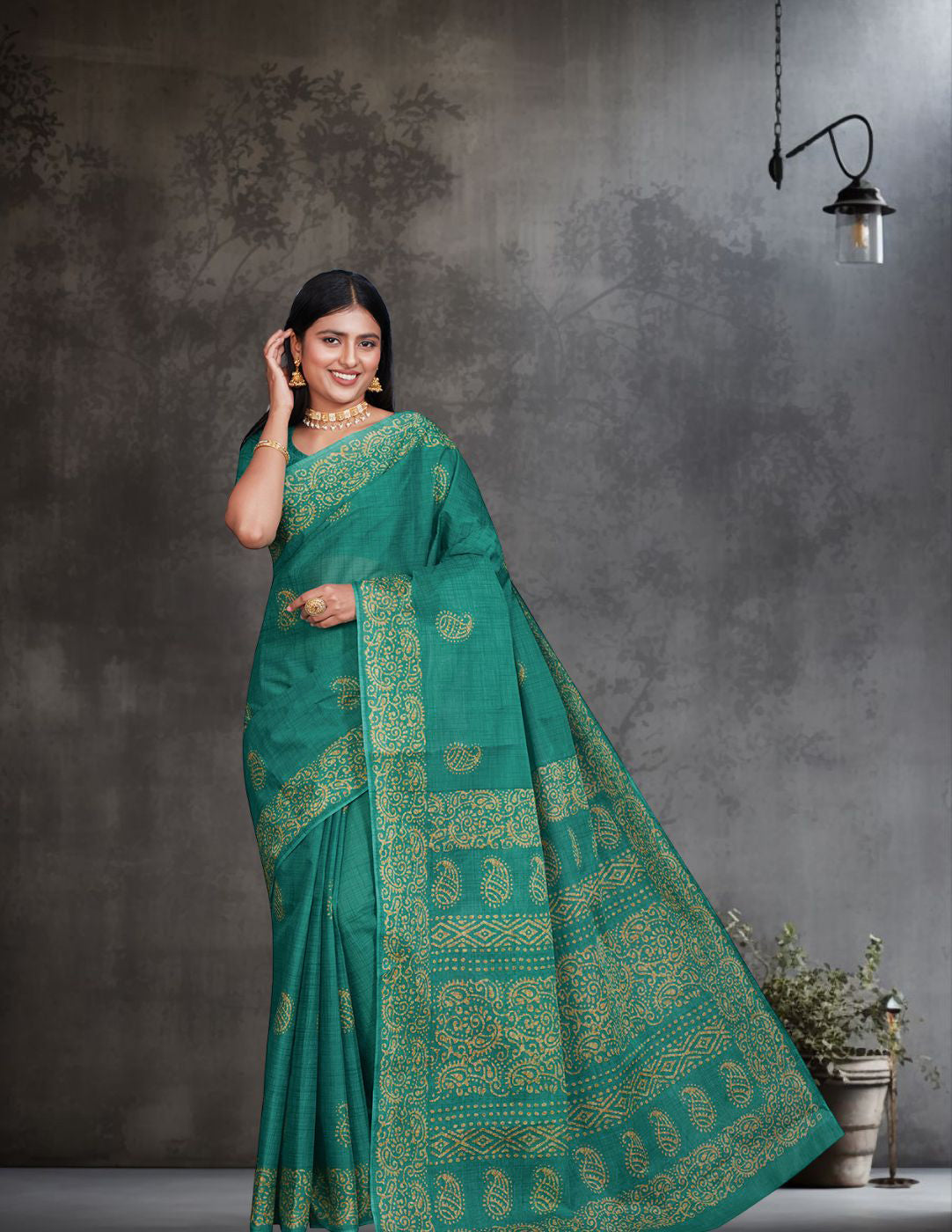 TANUSHRI Green Printed Pure Cotton Saree