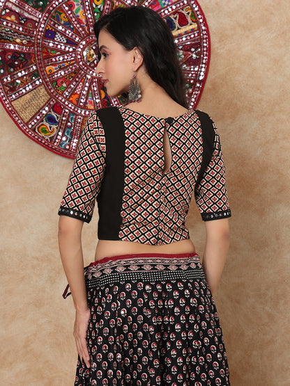 Black Cotton Boat Neck Padded Readymade Blouse