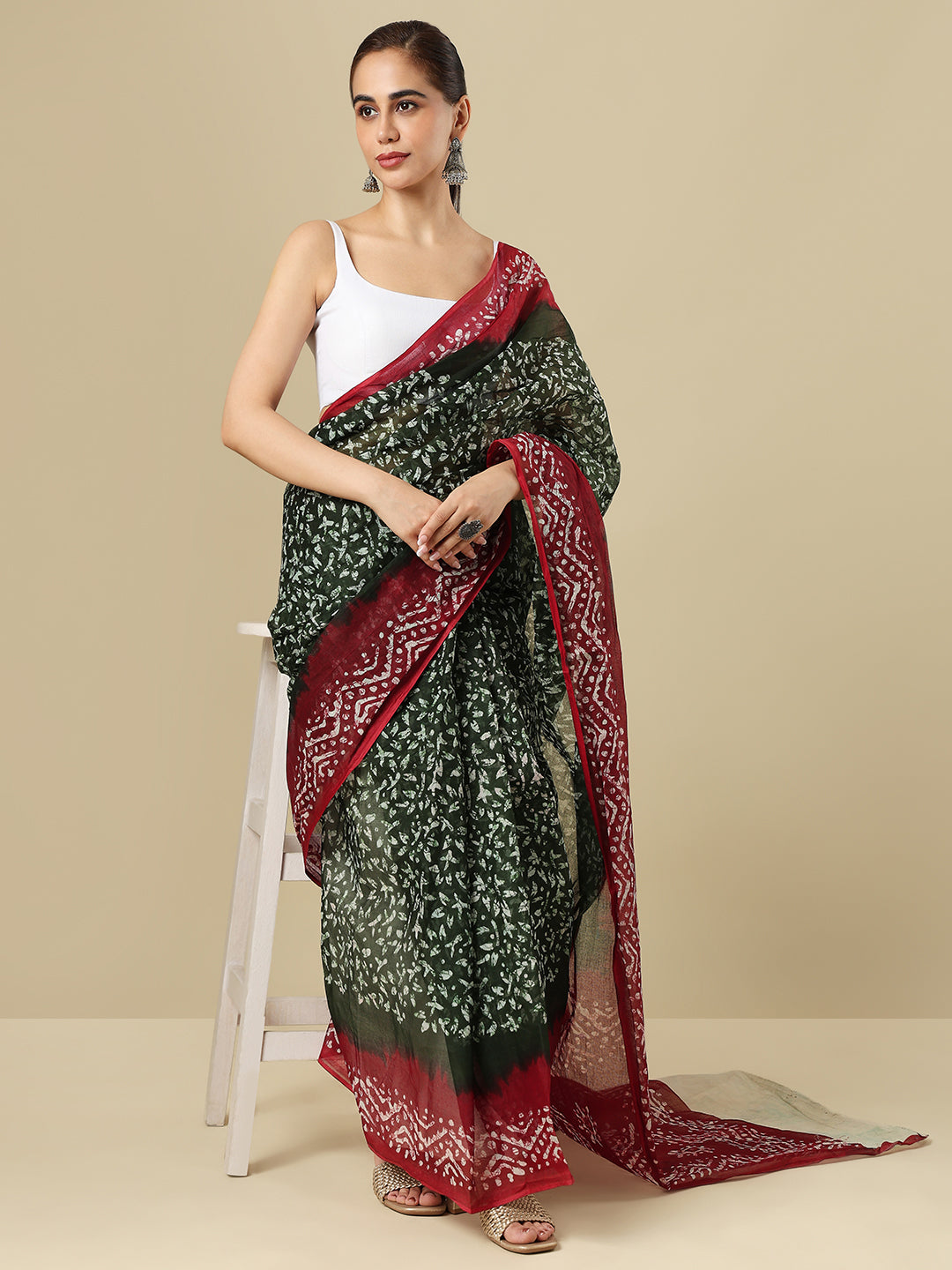 White Pure Linen Sleeveless Readymade Saree Blouse