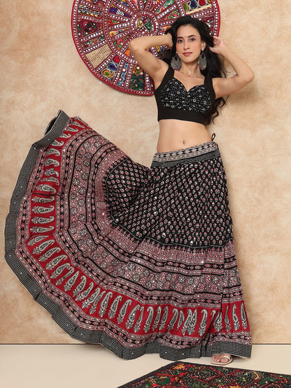 Black Cotton Printed Sweetheart Neck Readymade Blouse