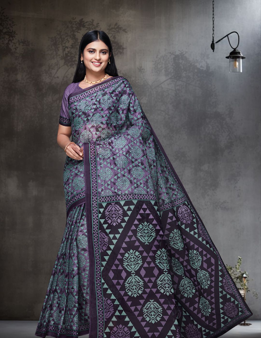 DIMPLE Purple Printed Pure Cotton Saree