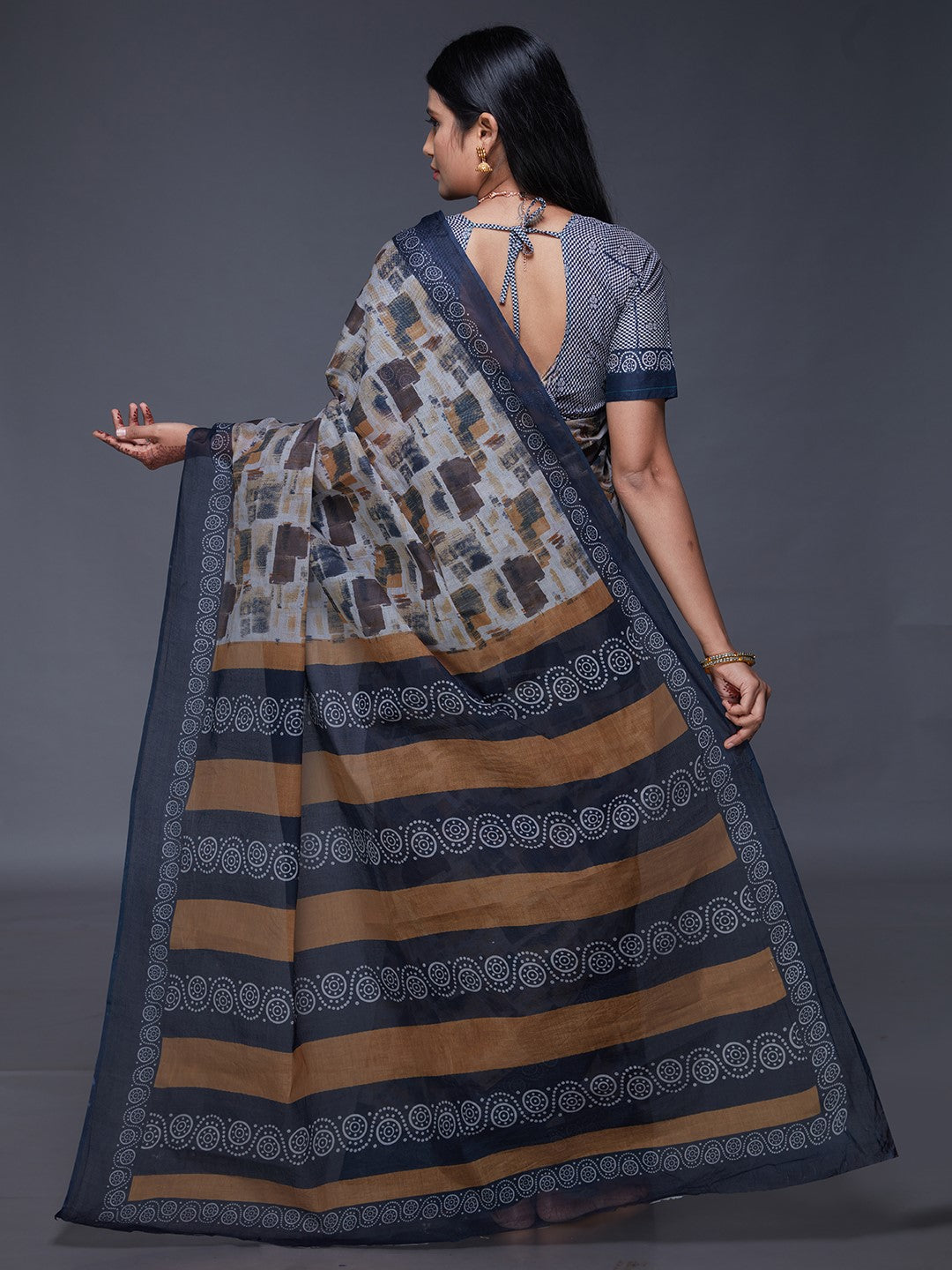 KASHMIRA Beige Printed Pure Cotton Saree