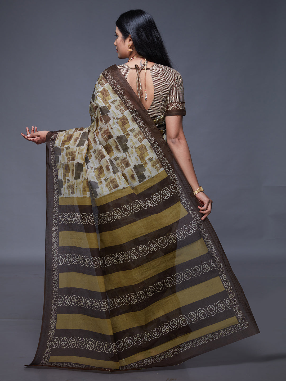 KASHMIRA Olive Printed Pure Cotton Saree