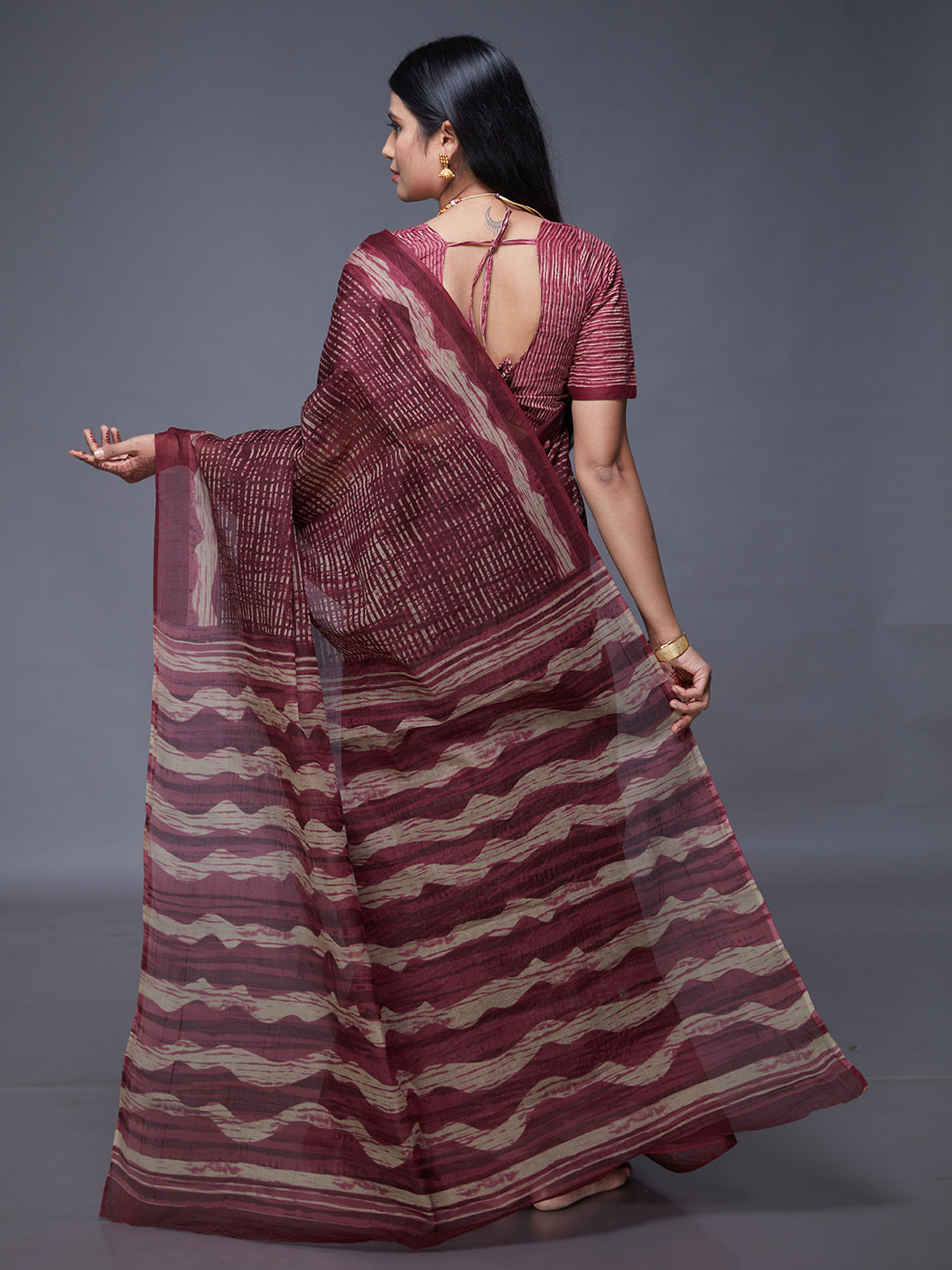 KASHMIRA Burgundy Printed Pure Cotton Saree