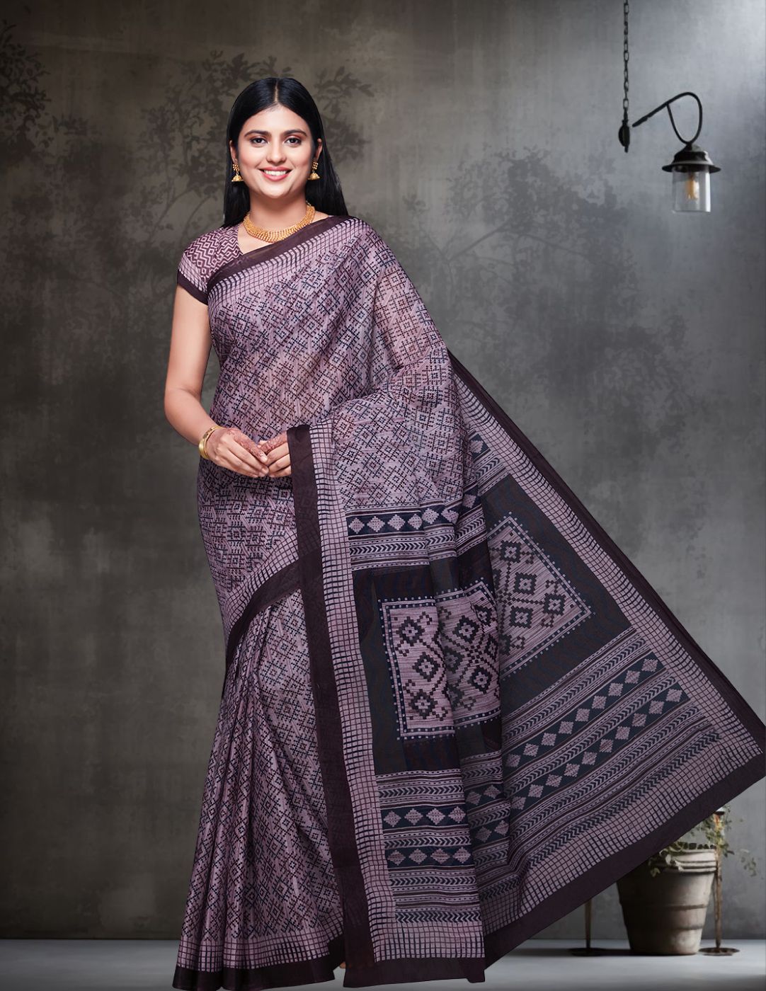 KASHMIRA Purple Printed Pure Cotton Saree