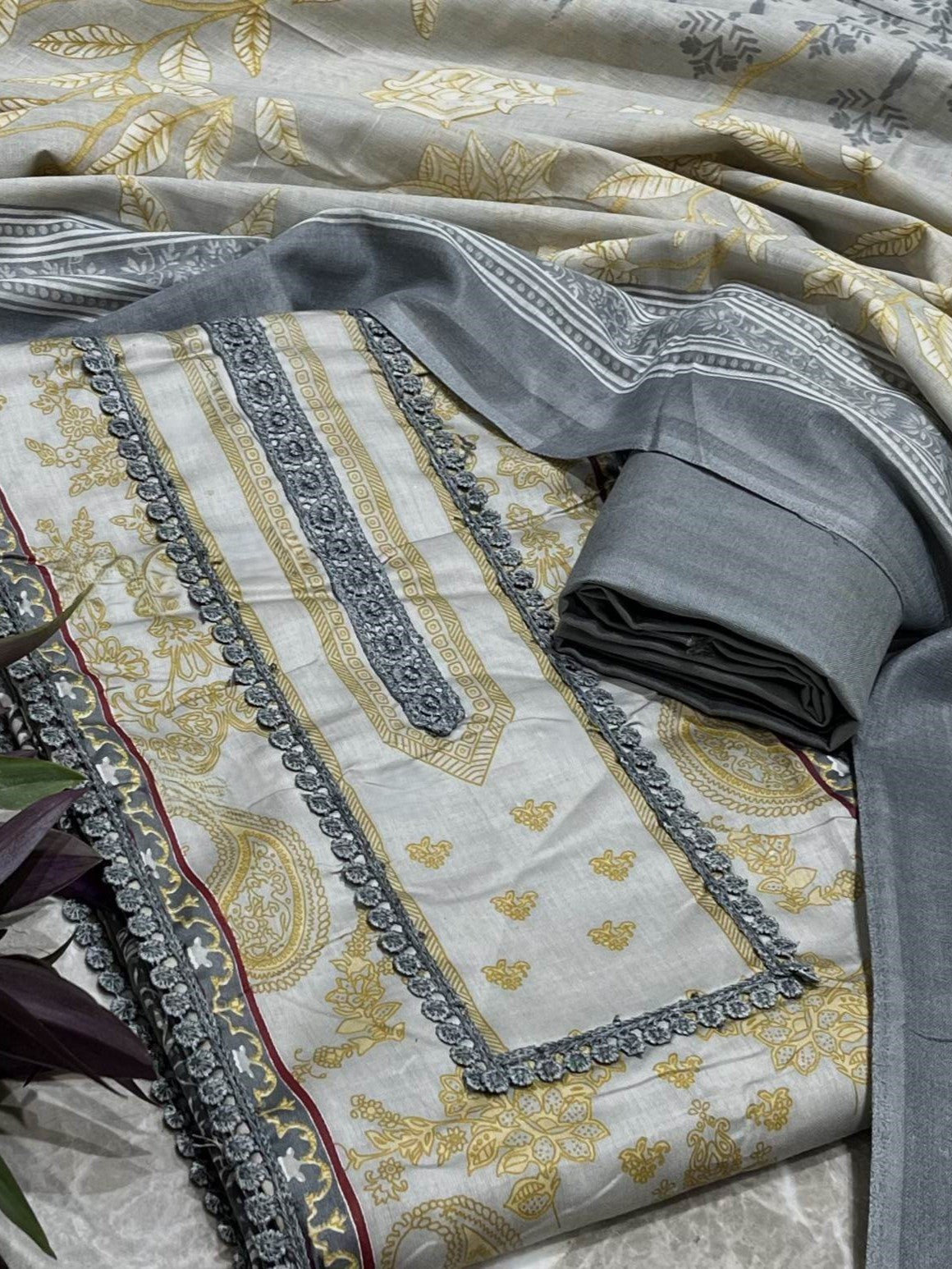 Grey Cotton Printed Unstitched Dress Material