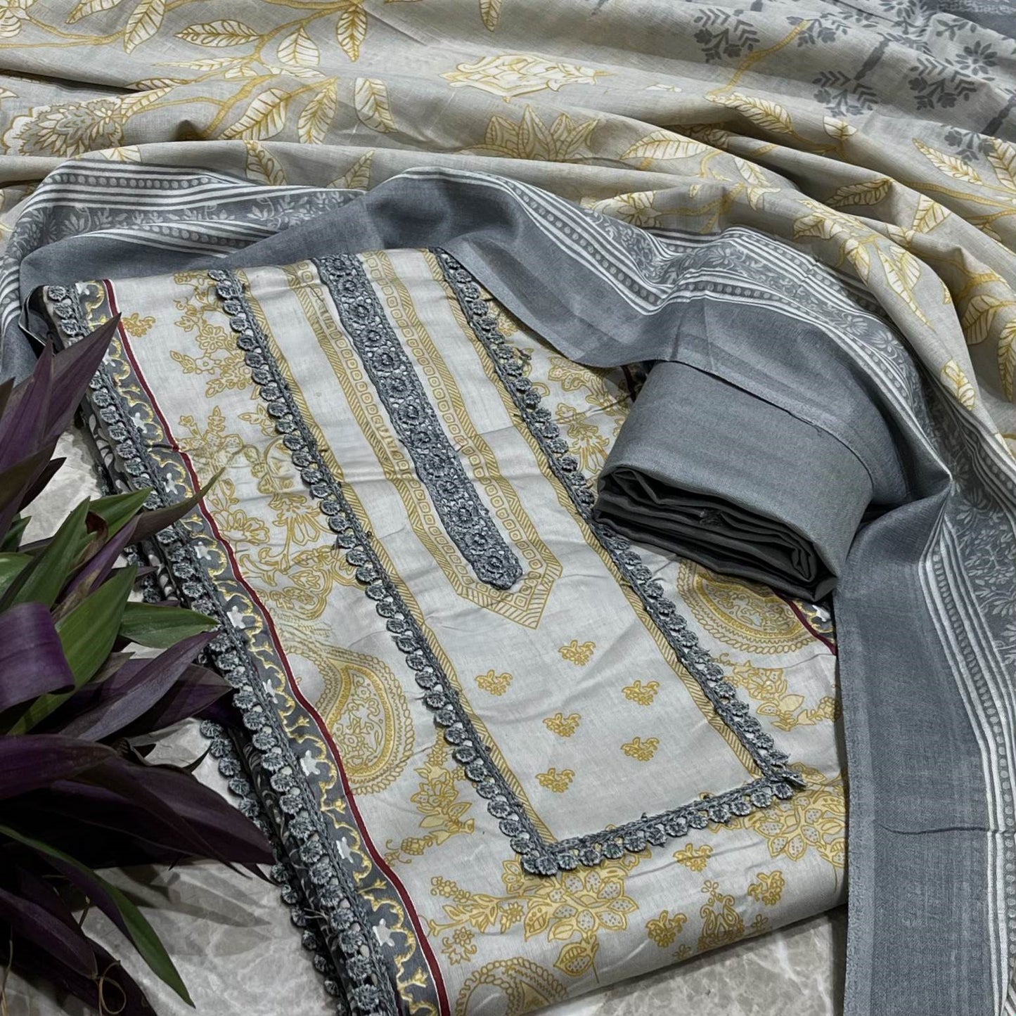 Grey Cotton Printed Unstitched Dress Material