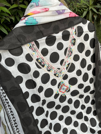 Black & White Cotton Printed Unstitched Dress Material