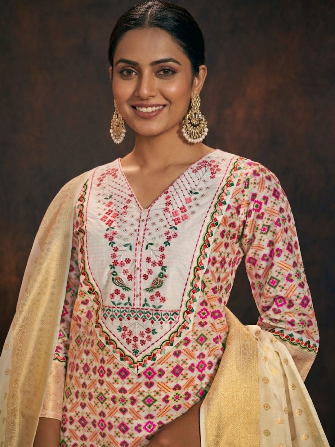 Off White Multicolored Embroidered Banarasi Chanderi Silk Kurta & Dupatta