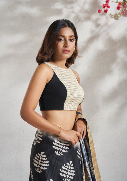 Black & White Cotton Sleeveless Readymade Blouse