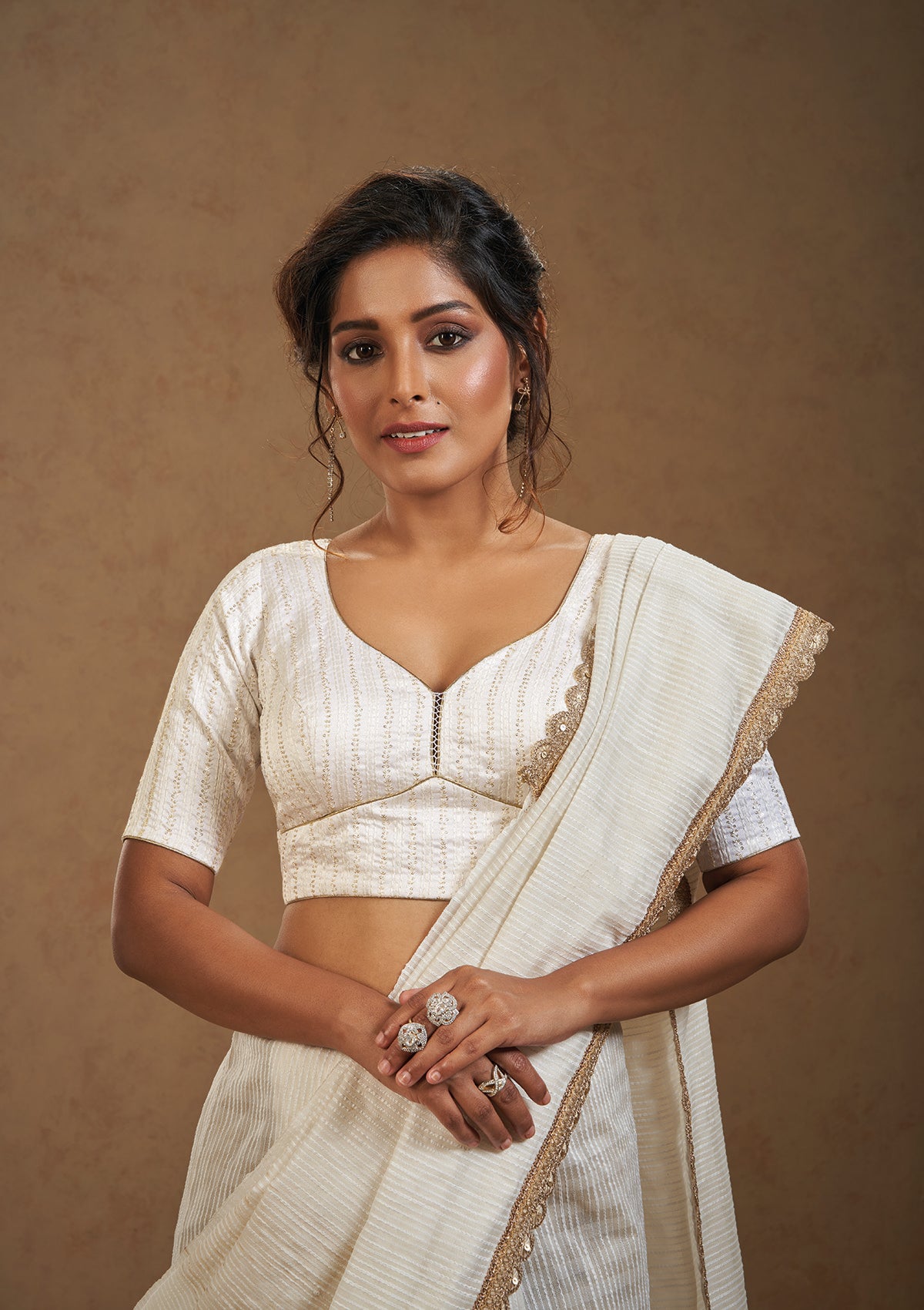 Aashi Off-White Kanchipuram Silk Saree – Zariknyaa