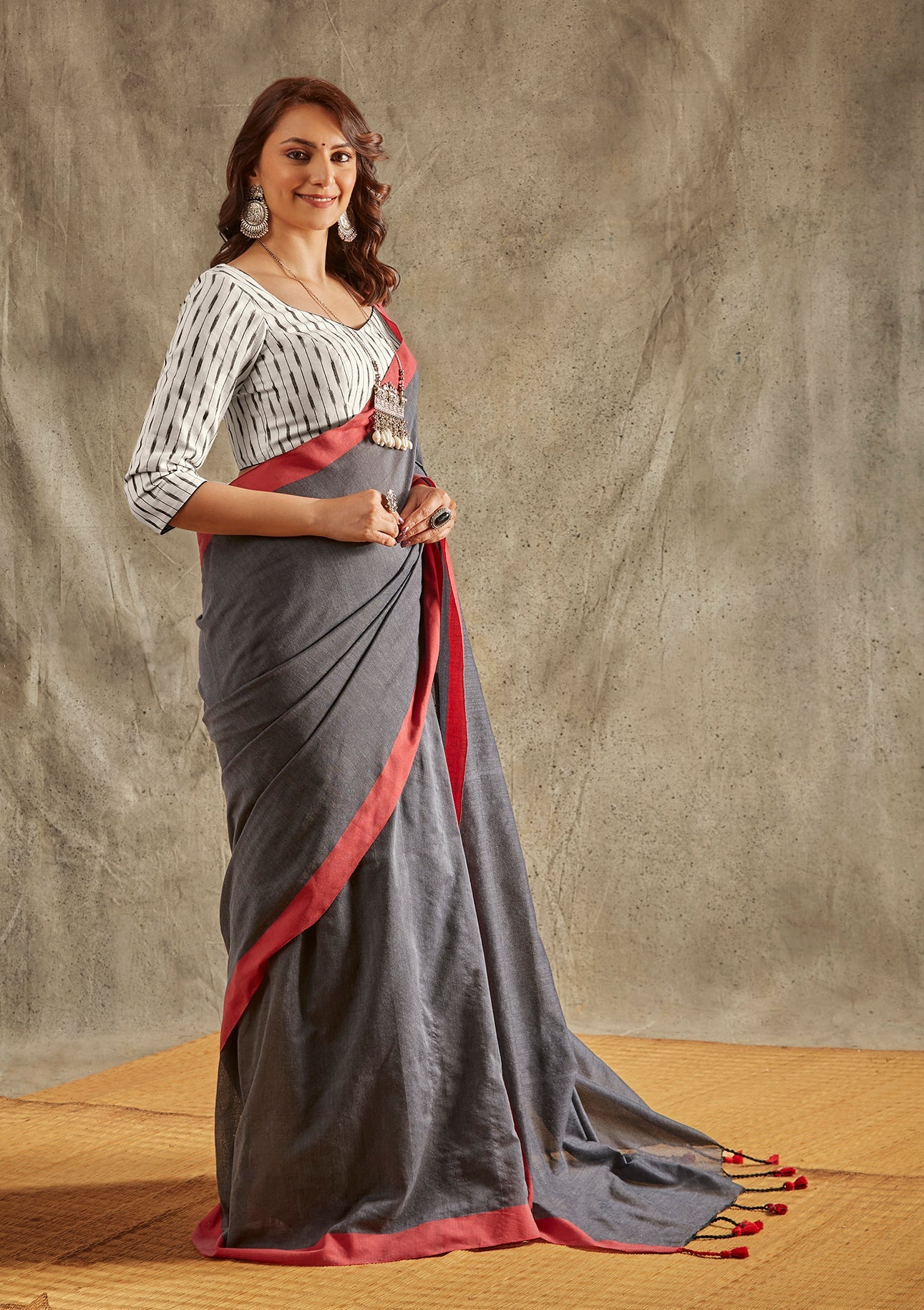 Grey Solid Cotton Saree