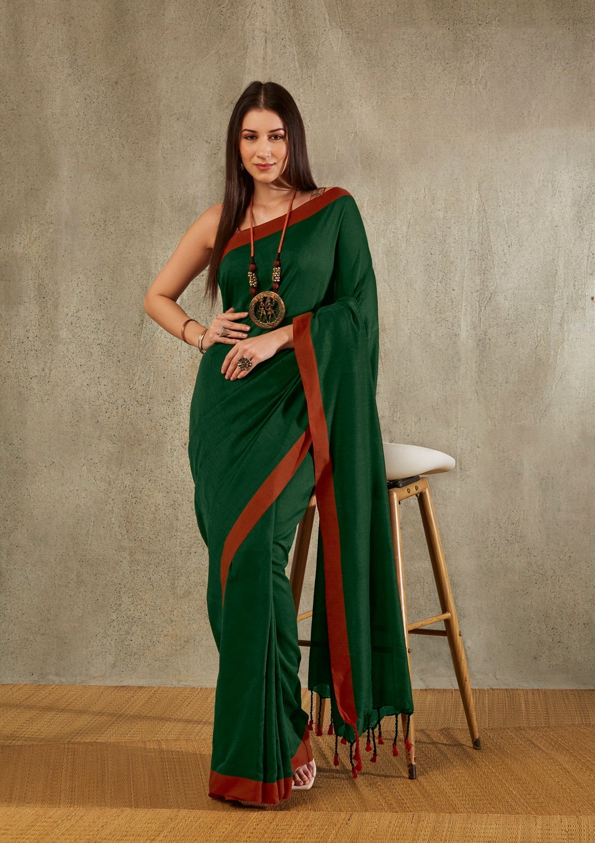 Green Cotton Solid Saree