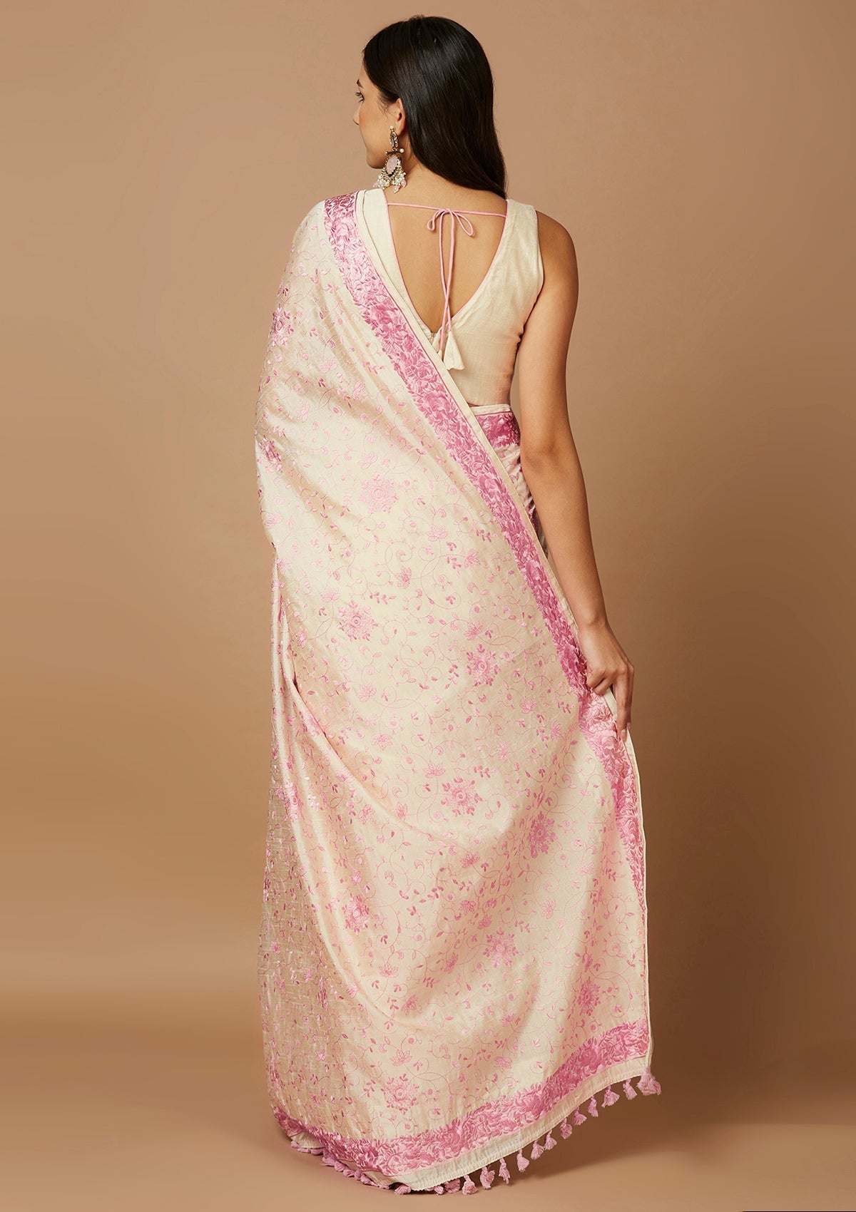 Gorgeous Blush Pink Chanderi Saree with Beautiful White Embroidery – Sujatra